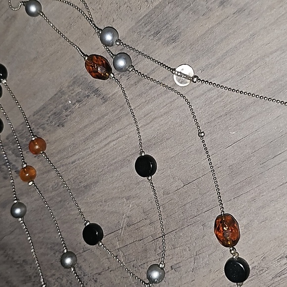 3 Strand Neclace - Picture 2 of 5